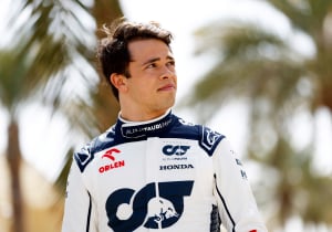 Former F1 star issues DAMNING verdict over current driver WORSE than axed De Vries