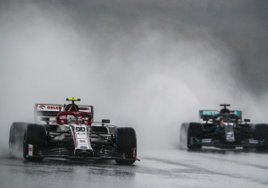 Formule 1 met handen in het haar bij uitstellen kwalificatie in Turkije
