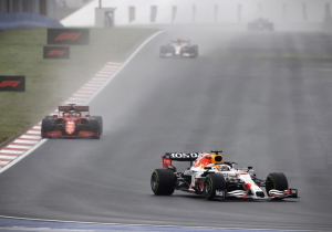 Bleekemolen: "We willen allemaal dat Verstappen kampioen wordt, maar situatie is nu onzeker"