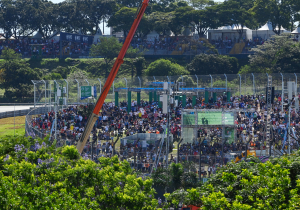 Beveiliging op Interlagos werd overmeesterd door fans; FIA wil antwoorden