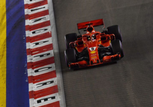 Vettel zakt verder terug in kampioenschap: "Dit helpt natuurlijk niet"