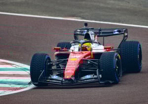 Red Bull reageert op motorfoefje, Ferrari valt stil en Williams afwezig tijdens testweek | GPFans Recap