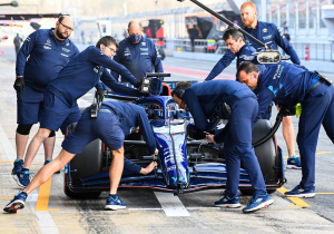 Albon over nieuwe wagens: "Je moet wat preciezer zijn"