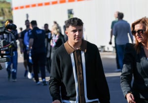 Red Bull F1 star PUSHES fan in extraordinary paddock altercation at Mexican Grand Prix