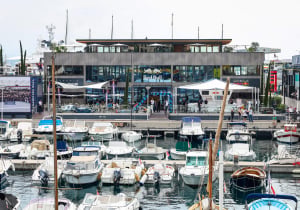 FIA past avondklok aan tijdens Grand Prix-weekend in Monaco