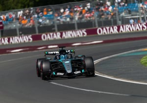 Russell snelste in chaotische derde training in Australië, mega-klapper voor Antonelli