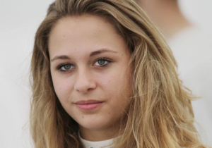 Sophia Flörsch keert voor het eerst terug in raceauto na zwaar ongeluk