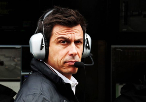 Wolff reveals phonecall with Ferrari legend after Mercedes title win