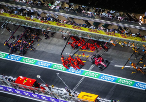 Ferrari gaat downforce Red Bull analyseren: "Verstappen zat vrijdag hoger"