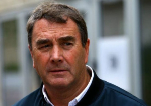 Mansell urges Renault to be 'very fair' with McLaren