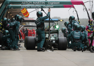 Aston Martin 'hitting targets' for 2022 success