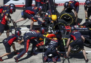 Horner: "Oorzaak uitvalbeurt Verstappen niet iets nieuws"