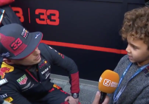 Vertederend gesprek tussen Verstappen en jonge fan: "Thank you, Max"