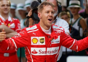Sebastian Vettel over Ferrari: 'Krijg er zwakke knieën van'