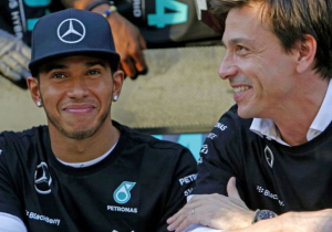 When does Wolff think Hamilton will retire?