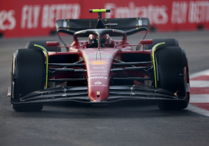 Tweede vrije training Grand Prix van Singapore: Sainz het snelste, slechte sessie Verstappen