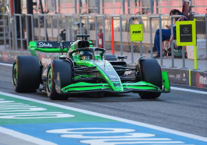 Kick Sauber biedt 2025-auto van launchevenement te koop aan op veiling