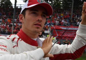 Leclerc naar Ferrari: "Een droom die uitkomt, ben de Scuderia eeuwig dankbaar"