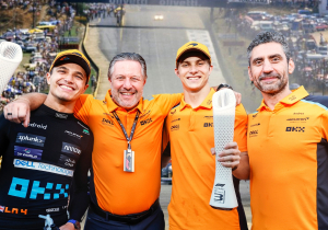 Brown reageert na McLaren-onthulling: "Lando en Oscar gaan meer herinneringen maken"