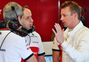 Räikkönen dacht geen moment aan stoppen: 'Hij wilde heel graag doorgaan'