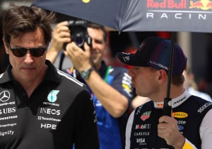 Wolff verbaasd na kwalificatie Mercedes op Sepang: 'Vijf tienden achteruit'