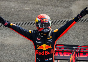 Verstappen: "Vooraan rijden voor fans misschien niet leuk, voor mij wel"