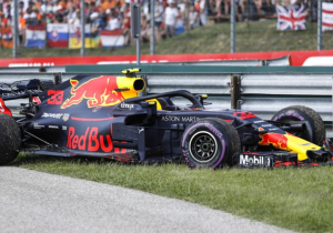 Christian Horner boos: 'Je betaalt meerdere miljoenen voor zo'n motor'
