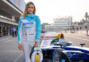 Women should aim for Formula E over F1 - Jorda