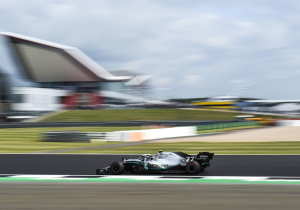 Bottas ends Hamilton's pole streak at Silverstone