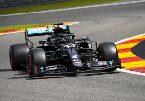 Hamilton claims 93rd F1 pole with new Spa track record; both Ferraris suffer Q2 exit