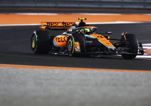 Norris reageert na podium in Qatar: "Het was behoorlijk stressvol"