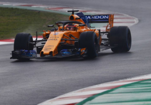 Brandplekken en provisorische 'koelgaten': wat gebeurt er bij McLaren?