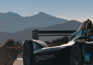 VIDEO: Formula E versus cheetah