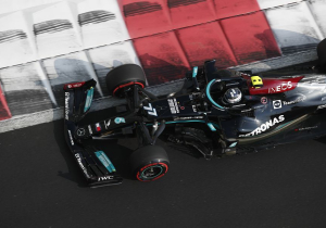 Mercedes komt met afscheidsvideo om Bottas uit te zwaaien