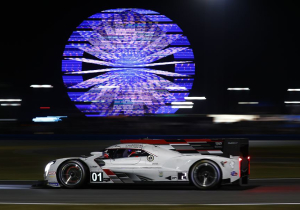 Magnussen "absolutely gutted" by Daytona heartbreak