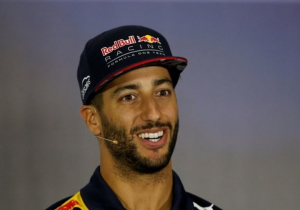 Ricciardo accepteert excuses Verstappen: "We hebben het afgehandeld"
