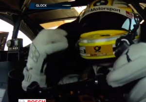 VIDEO: Timo Glock gaat helemaal los na winst in DTM