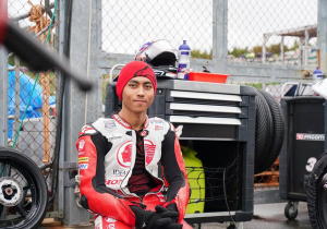 Rider dies after crash in MotoGP support race