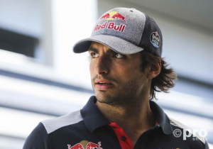 VIDEO: Carlos Sainz maakt fans enorm blij