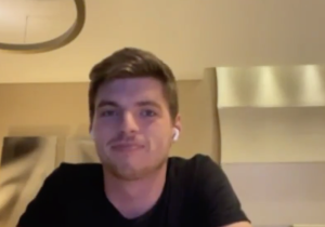 Verstappen: "Ik zat middenin de wedstrijd aan een gin-tonic, dat was best lekker"