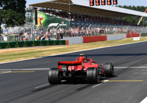 Silverstone krijgt wéér nieuwe asfaltlaag