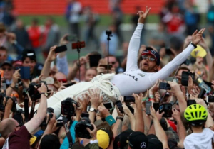 Vandaag jarig: Lewis Hamilton (33)