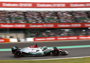 Mercedes weakness to Red Bull exposed