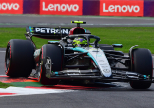 Mercedes zag duel met Verstappen aankomen: "Moesten het tegen hem opnemen"