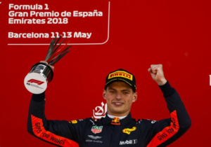 Verstappen bekritiseert Pirelli: "Denk niet de juiste keuzes"