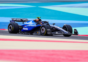 Un espectacular Sainz pone el MEJOR tiempo en Bahréin; Red Bull, invisible