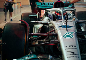 Mercedes radical design triggers Horner concerns of F1 "mirror war"