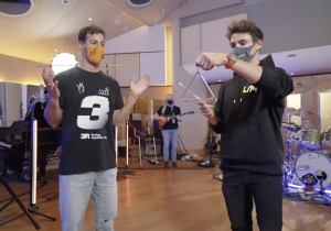 McLaren deelt hilarische beelden van Norris en Ricciardo in opnamestudio