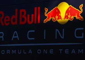 Red Bull reageert op Renault: "Zij leveren geen winnende motor, Honda stukken beter"
