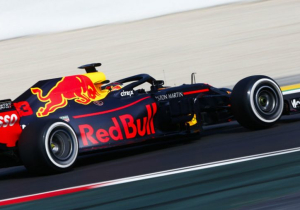 Verstappen feels 'big difference' in Red Bull